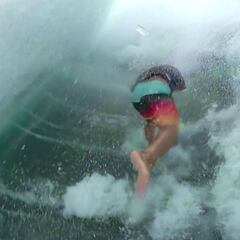 Así vive un surfista un ‘wipeout’ cuando hace un tubo