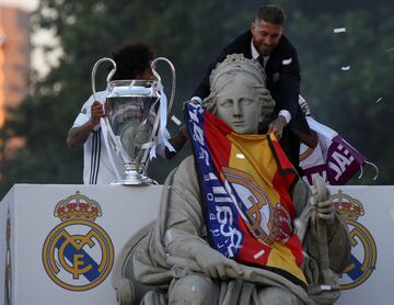 Junio 2017. El Real Madrid consigue la duodécima Champions League tras ganar en la final a la Juventus 1-4 en Cardiff. En la imágen Sergio Ramos en la plaza de La Cibeles.