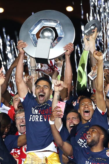 Admiración y respeto total: Falcao es homenajeado en Mónaco