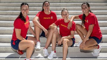 Gracia Alonso de Armiño, Vega Gimeno, Sandra Ygueravide y Juana Camilión, las integrantes de la Selección de 3x3.