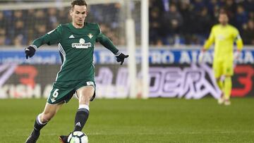 Fabián, con Adán al fondo.