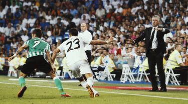 Un gol de Isco a falta de cinco minutos para el final del encuentro provoca el estreno triunfador de Carlo Ancelotti como entrenador madridista. El técnico, el segundo entrenador italiano que ha dirigido al Madrid tras Fabio Capello, se mostró emocionado por el hecho: “Es un momento especial. Estoy contento”. Siete de los 14 jugadores que estuvieron en aquel partido siguen hoy en la plantilla blanca: Carvajal, Marcelo, Modric, Isco, Benzema, Nacho y Casemiro. 