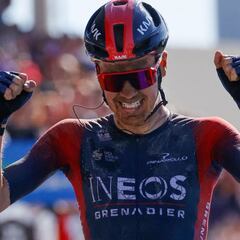 El rodillo Ineos llega a Roubaix