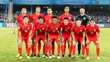 La Sub 17 busca un milagro con su peor campaña en Mundiales