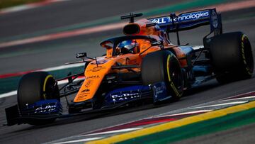 Carlos Sainz, con el MCL34 (Test F1 2019). 