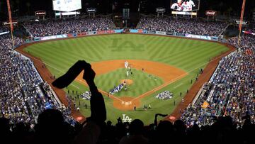 El consejo administrativo de la ciudad californiana buscar&aacute; que se haga justicia a la novena de Dave Roberts, que cay&oacute; en dos Series Mundiales consecutivas.