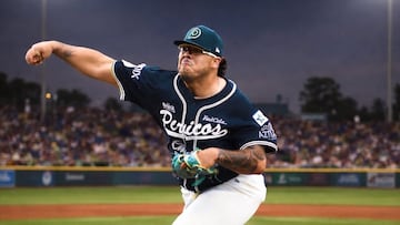 El lanzador poblano Cristian Alvarado firma con los Seattle Mariners