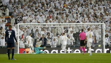 1-0. Karim Benzema marcó el primer gol.