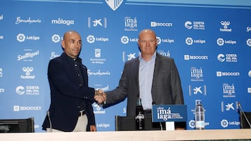 Pepe Mel con Manolo Gaspar el día de la presentación del entrenador.