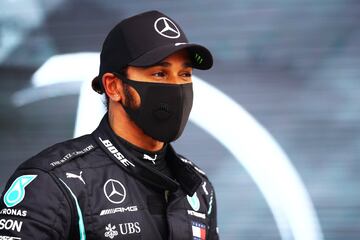 Hamilton firm¨® una sensacional pole, la segunda consecutiva en esta temporada, con una d¨¦cima de ventaja sobre su compa?ero, Valtteri Bottas. El piloto ingl¨¦s firm¨® la vuelta m¨¢s r¨¢pida que se ha dado nunca a Hungaroring,