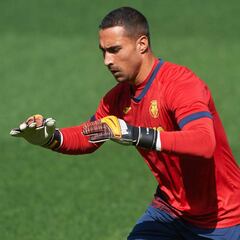 Asenjo: "Este equipo quiere ser siempre protagonista"