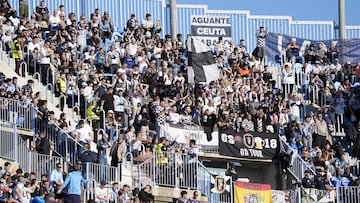 Afición del Ceuta en La Rosaleda.