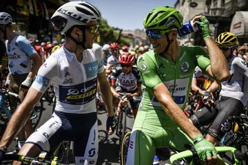 Kittel y Yates hablan antes del inicio de la carrera.