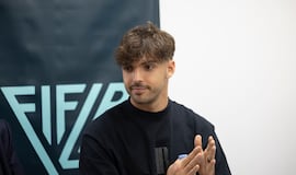 Asencio: “¿Los pitos a Vinicius? Que siga igual, es uno de los mejores futbolistas del mundo"