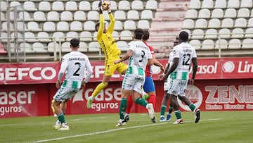 Primera RFEF Grupo 2: resultados, partidos y clasificación de la jornada 33