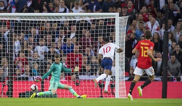 1-0. Marcus Rashford marcó el primer gol.