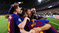 El equipo celebra el 2-0, marcado por Messi, en un Camp Nou abarrotado. 