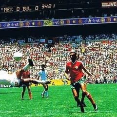 Manuel Negrete a 38 años del gol que lo inmortalizó en Mundiales