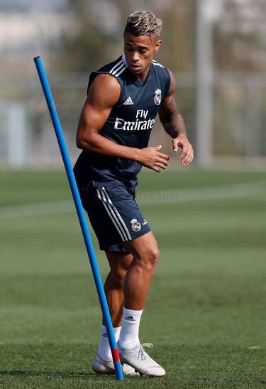 Real Madrid round-up: Bale, Mariano, injuries, Alavés...