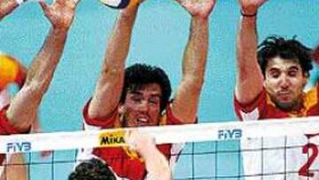 <b>DE LO MEJOR.</b> En la rotación Pascual-Salvador-Saucedo, España reúne a su mejor bloqueo.