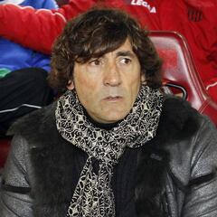 El Burgos anuncia el cese de Patxi Salinas como entrenador