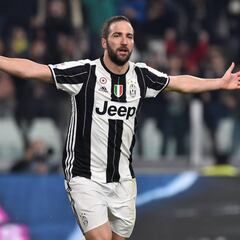 Higuaín: "Aprendí de Raúl, pero también de Ronaldo y Cassano"