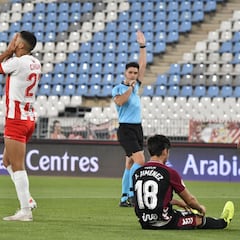 Almería y Albacete quedan a expensas de un milagro