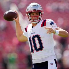 Why will Drake Maye start at QB for the Patriots against the Texans in Week 6?