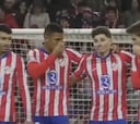 El polémico penalti que desquicia al Atleti: Julián y el doble toque