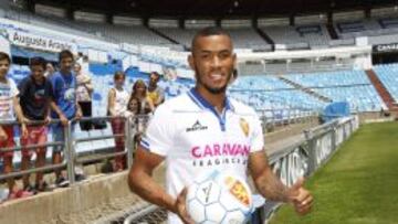 Freddy Hinestroza se convirti&oacute; el pasado mi&eacute;rcoles en el 12&ordm; refuerzo del Real Zaragoza para esta temporada.