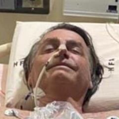 La impactante imagen de Bolsonaro en el hospital que él mismo ha hecho pública