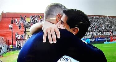 Barroso sufre otra vez: salió lesionado ante Unión Española