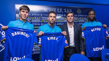 Presentación oficial de Neyou, Davinchi y Kiko Femenía con el Getafe.