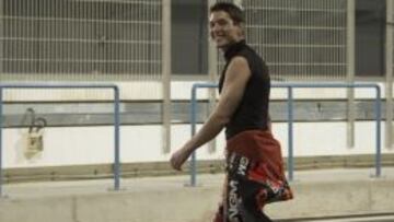 Aleix arranca el Mundial con sonrisa.