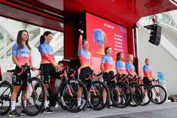 Los 21 equipos de La Vuelta a España Femenina