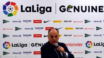 GRAF6390. MADRID, 05/04/2019.- El presidente de LaLiga Javier Tebas durante la presentación de la tercera fase de la Liga Genuine, esta tarde en la Ciudad Deportiva del Rayo Vallecano, en Madrid. EFE/David Ramiro