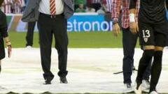 San Mamés sólo disfrutó en el homenaje a Iribar