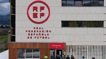 Ex president of the Spanish soccer federation Luis Rubiales was detained in connection with a corruption investigation, but denies accepting any kickbacks.