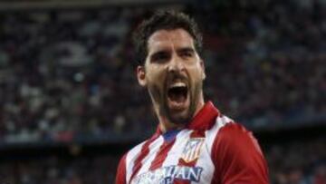 Raúl García: "Hay plantilla para pelear las tres competiciones"