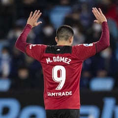 Maxi Gómez ve la luz en Vigo