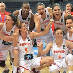 Francia y Dumerc, de nuevo en el camino de España al oro