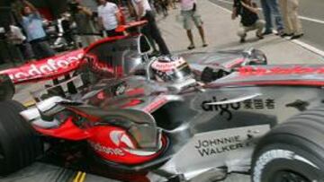 <b>SIN PASAR PÁGINA.</b> McLaren parece más centrado en remover la temporada pasada que en prepararse para la nueva.