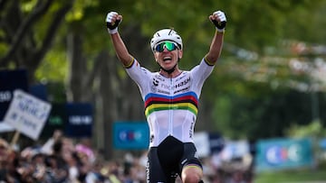 Resumen y resultado de la prueba de fondo élite masculina de los Europeos de ciclismo: Pogacar reina de nuevo