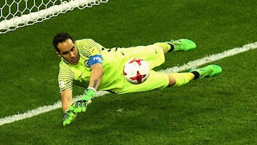 KAZAN, RUSSIA - JUNE 28: Claudio Bravo of Chile saves Portugal second penatly during the penalty shoot out during the FIFA Confederations Cup Russia 2017 Semi-Final between Portugal and Chile at Kazan Arena on June 28, 2017 in Kazan, Russia. (Photo by Laurence Griffiths/Getty Images)