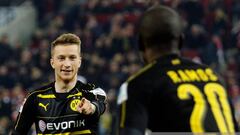 COLOGNE, GERMANY - DECEMBER 10, Adrian Ramos and Marco Reus (L) of Dortmund celebrate the 1-1 against Cologne during the Bundesliga soccer match between 1. FC Cologne and Borussia Dortmund at the RheinEnergie stadium in Cologne, Germany on December 10, 2016. (Photo by Ina Fassbender/Anadolu Agency/Getty Images)