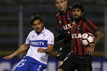 Católica y Paranaense luchan en el final del Grupo 4 de la Copa Libertadores.