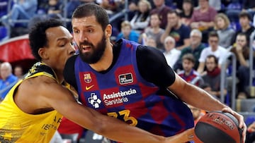 Nikola Mirotic, durante el partido de la ACB que ha enfrentado al Barcelona y al CB Canarias