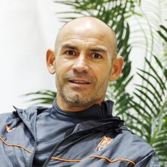 Paco Jémez llega con ganas: podrían salir cinco jugadores