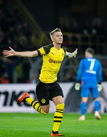 Extremo izquierdo - A pesar de haber sido marcado por las numerosas lesiones, el centrocampista se ha convertido en pieza fundamental del BVB.
