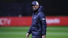 Fútbol Fútbol - Champions League - Liverpool Training - AXA Training Centre, Liverpool, Gran Bretaña - 23 de noviembre de 2021 Juergen Klopp, entrenador de Liverpool durante el entrenamiento.